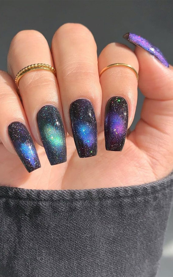 galaxy nails, nail trends 2022, summer nail trends 2022, spring nail trends 2022