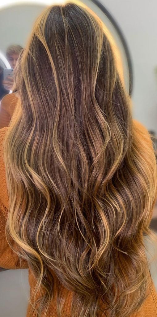 50 Flattering Blonde Highlights Ideas For 2022 : Soft Highlights Look