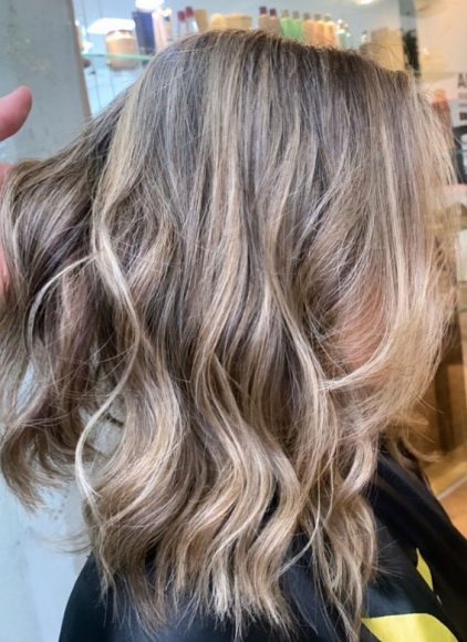 50 Flattering Blonde Highlights Ideas For 2022 Dirty Vanilla Blonde