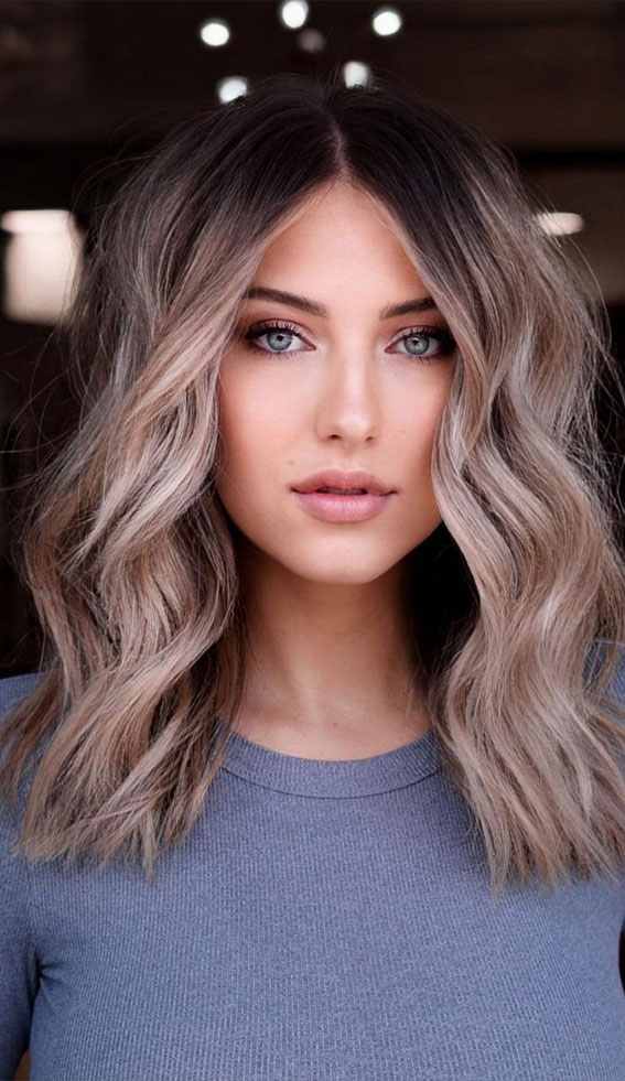 50 Flattering Blonde Highlights Ideas For 2022 : Contrasting Highlights
