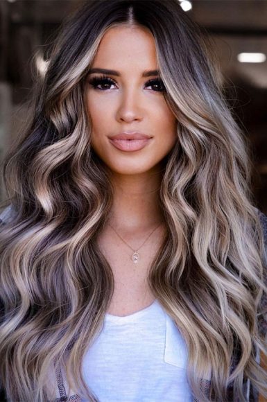 50 Flattering Blonde Highlights Ideas For 2022 Cool Blonde Balayage Highlights On Dark Choco 