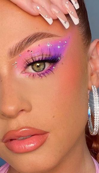 30+ Best Bright Eyeshadow Looks : Unicorn Makeup with Crystals