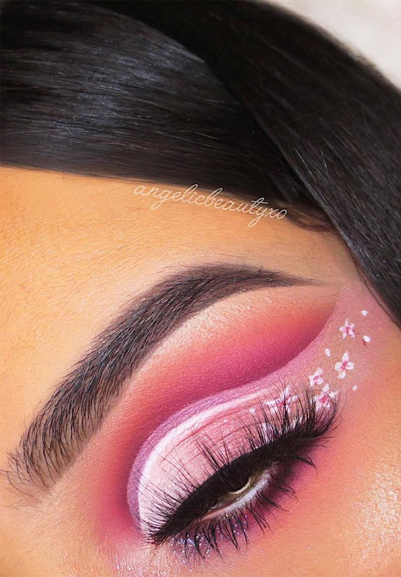 30+ Best Bright Eyeshadow Looks : Cherry Blossom Makeup