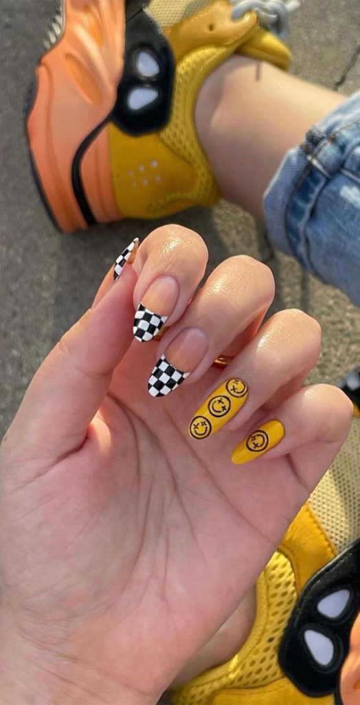 35 Trendy Checkered Nail Art Designs Checkered And Smiley Face Nails