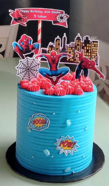 20+Spiderman Birthday Cake Ideas : Blue Spiderman Cake