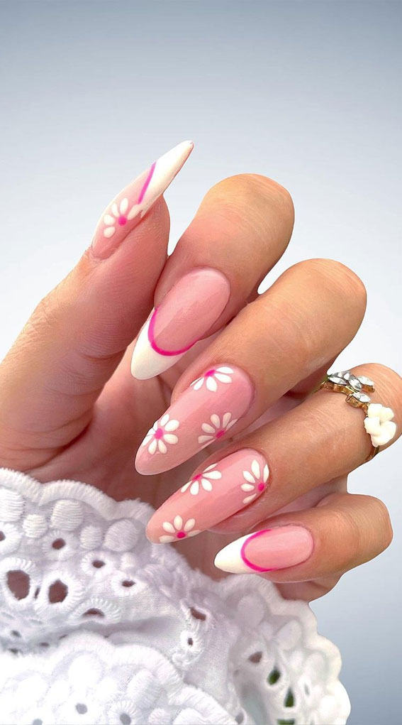 35 Almond Nails For A Cute Spring Update : Pink French Tip and Flower Nails