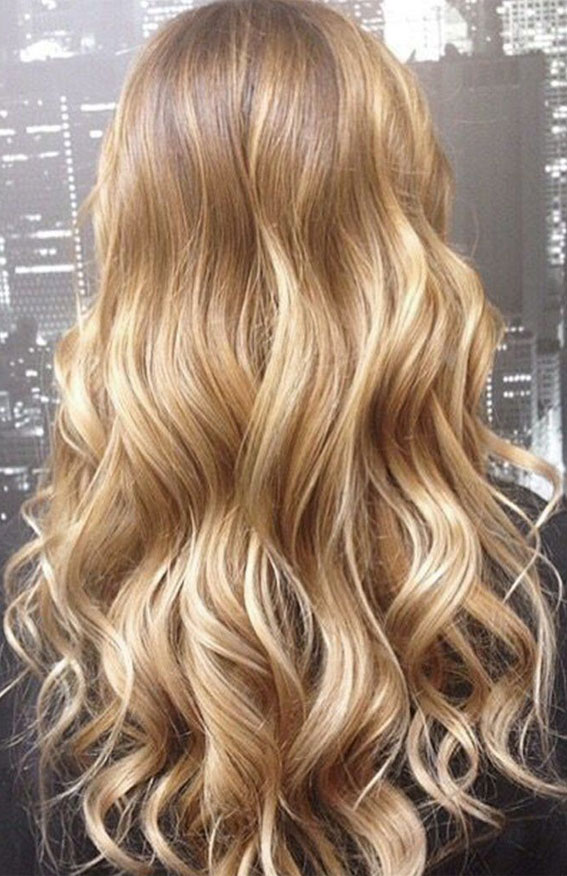 golden blonde hair color with highlights