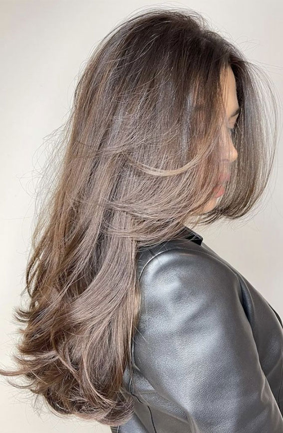 40 Trendiest Hair Colors for 2022 : Espresso Brown Layered Hairstyle