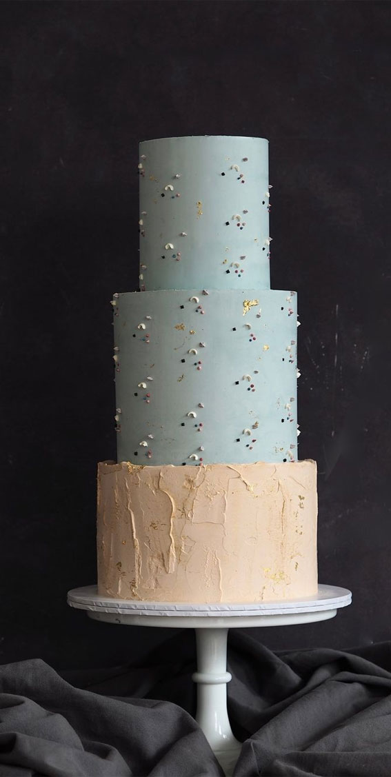 40 Cute Minimalist Cake Designs for Any Celebration : Blue and Peach Textured Cake