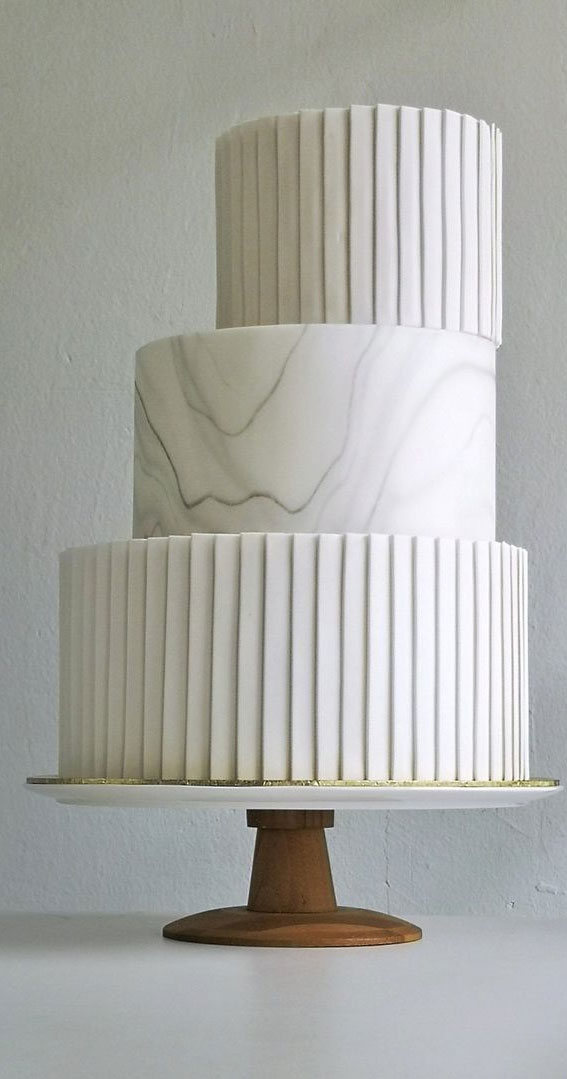 40 Cute Minimalist Cake Designs for Any Celebration : Marble & Textured Cake
