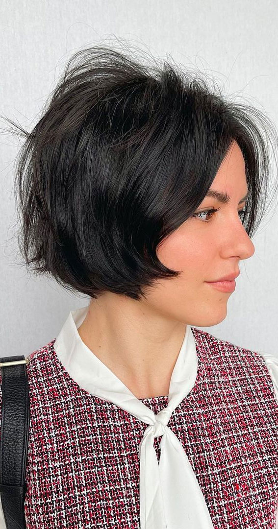 30 Short Haircuts for Black Women to Copy This Winter