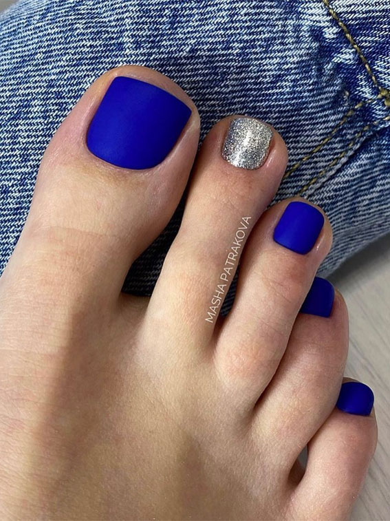 royal blue toe nail designs
