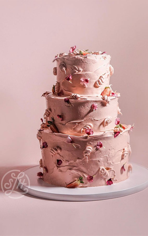 50 Best Birthday Cake Ideas in 2022 : Dried Flower Pink Buttercream Cake