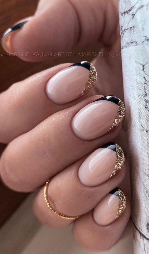 29 Pretty, Simple & Modern French Tip Nails : Black and Glitter French Tip Nails