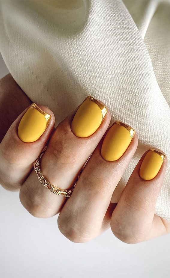 29 Pretty, Simple & Modern French Tip Nails : Gold French Tip Buttercup Coloured Nails