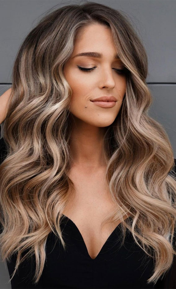 12 Perfect Wavy Hairstyle Trends For This Summer