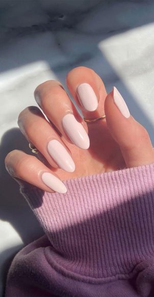 27 Barely There Nail Designs For Any Skin Tone : Palest Pink Almond Nails