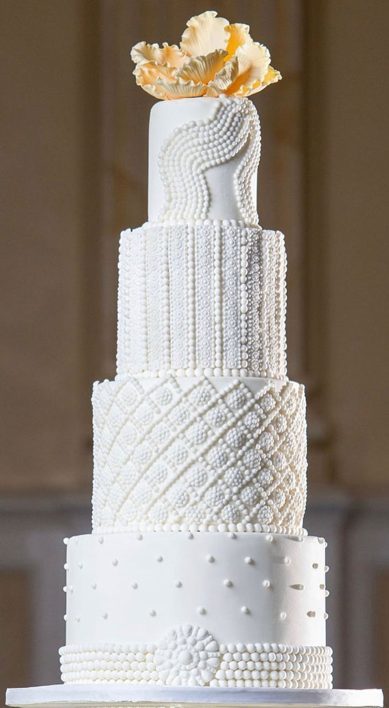 50 Timeless Pearl Wedding Cakes : Four-Tiered Pearl Wedding Cake