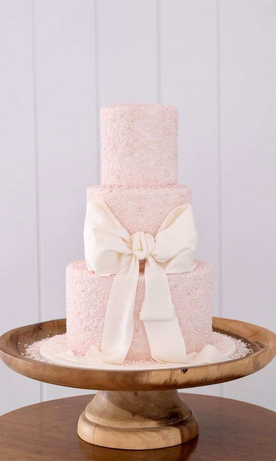 50 Timeless Pearl Wedding Cakes : Edible Pink Pearl Cake