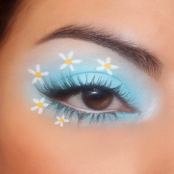 47 Cute Makeup Looks To Recreate Blue Eyeshadow Daisies