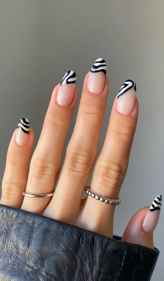 Zebra Print Nails