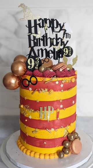 33 Best Harry Potter Cakes in 2022 : Lemon Cake