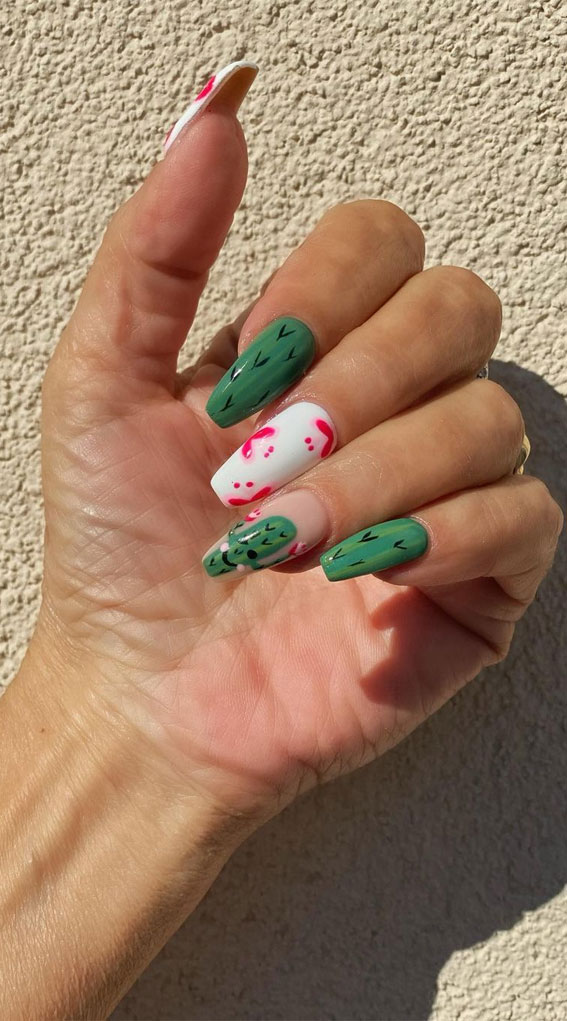 40 Awesome Nail Ideas You Should Try : Green Spiky Nails