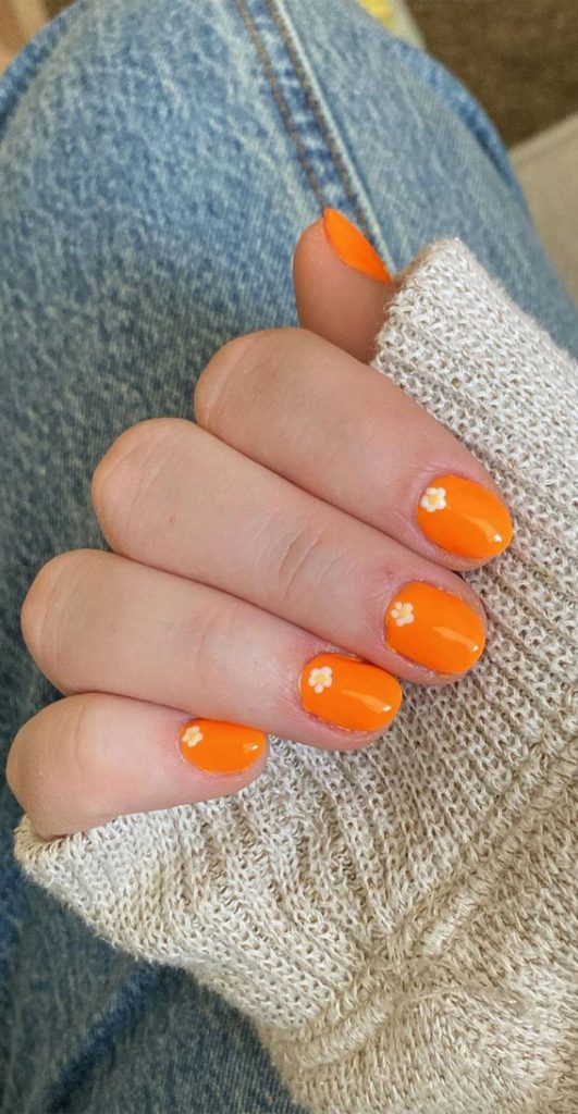 35 Cute Orange Nail Ideas To Rock In Summer Orange Short Nails Daisy 7585