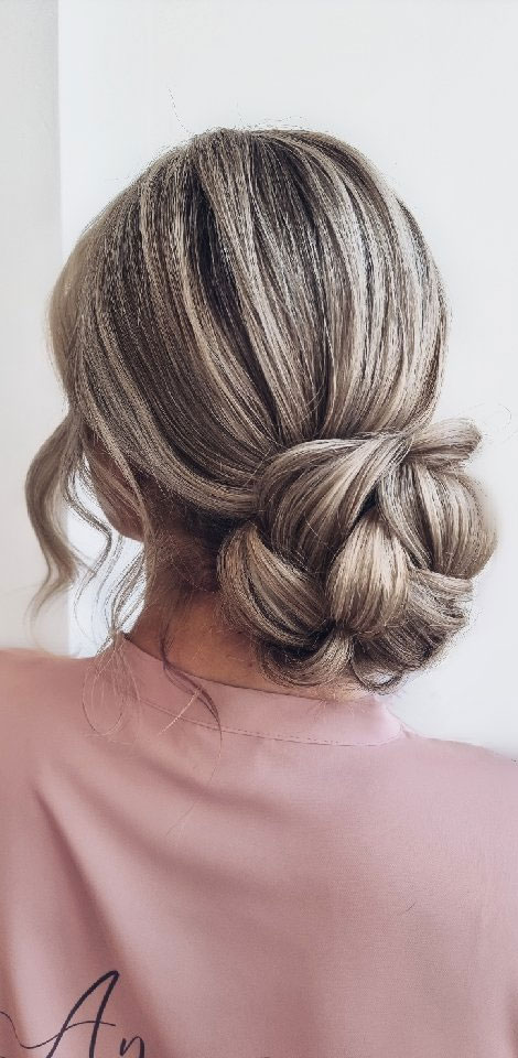 50 Stunning Updos For Any Occasion In 2022 Knot Soft Low Bun 4533