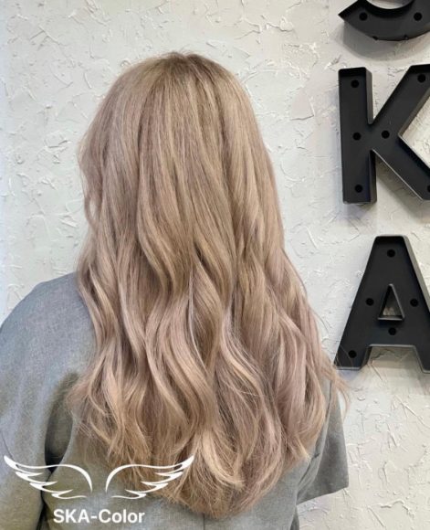 Milk Tea Hair Colour Ideas Styles Milk Tea With Beige Undertones