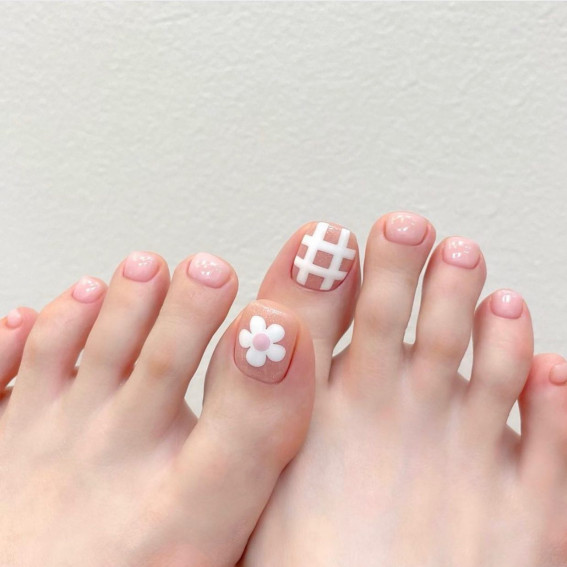 GetUSCart- Sunjasmine Square Press on Toenails, Glossy Fake Toe Nails with  Designs, Short Acrylic False Toes Nails Cute Artificial Full Cover Toenail  for Women (Toenails A5)