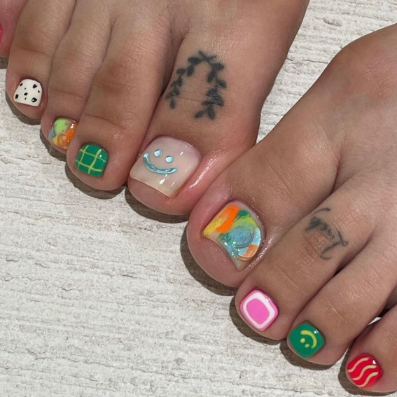 40 Eye-Catching Toe Nail Art Designs : Mix and Match Fun Toe Nails