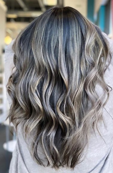 32 Ash Blonde Hair Colors & Styles : Ash Blonde Highlights