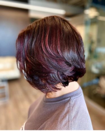 25 Blackberry Hair Color Ideas : Berry Tone Layered Bob Haircut