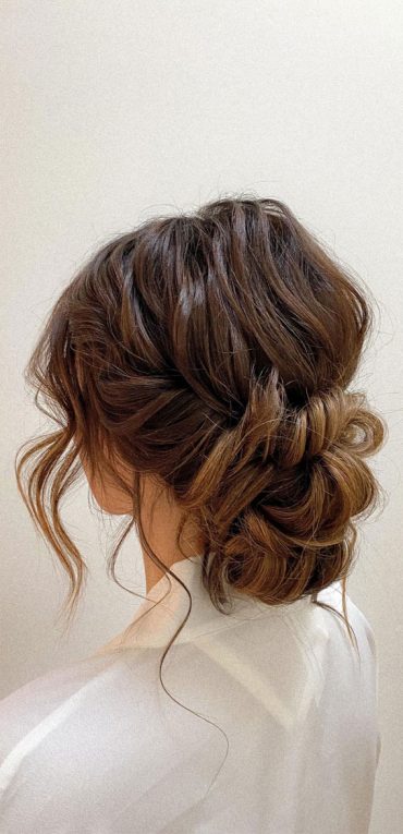 50 Amazing Ways To Style An Updo in 2022 : Textured messy crowns