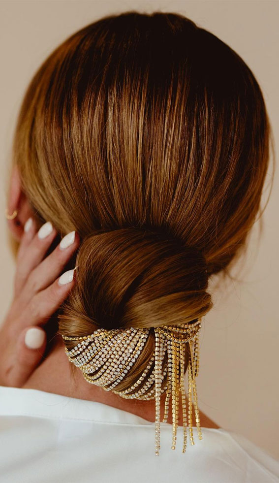 50 Amazing Ways To Style An Updo in 2022 : Simple bun elevated
