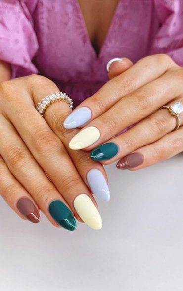 50 Trending Autumn Nail Colours And Designs Fall Colour Combo French Tip Nails