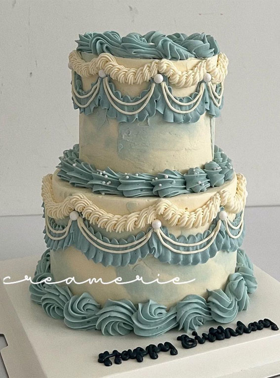 50 Vintage Inspired Lambeth Cakes That’re So Trendy : Ash blue