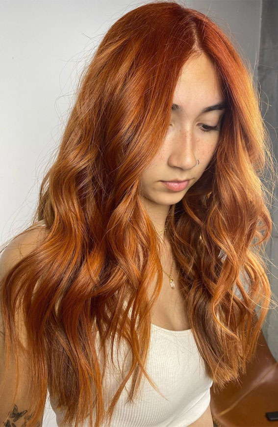 40 Copper Hair Color Ideas That’re Perfect for Fall : Golden Copper Wavy