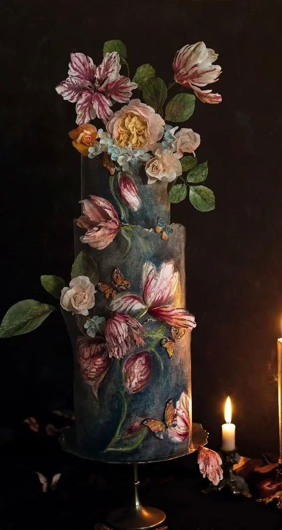 40+ stylish Dark & Moody Wedding Cakes : Stone Cake with Sugar Wafer Flowers
