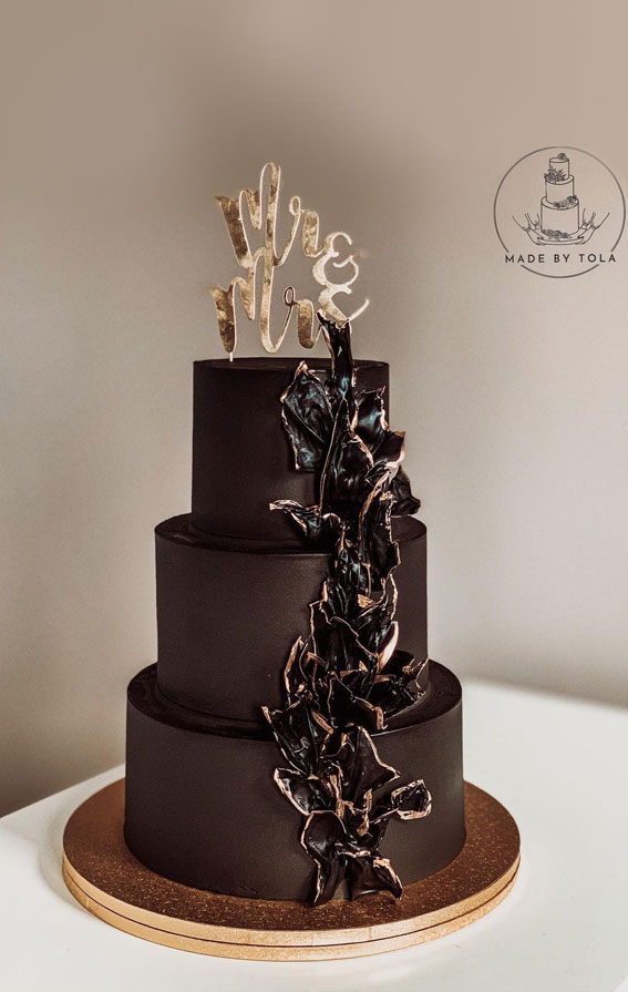 40+ stylish Dark & Moody Wedding Cakes : Black 3 Tiers + Mr & Mrs