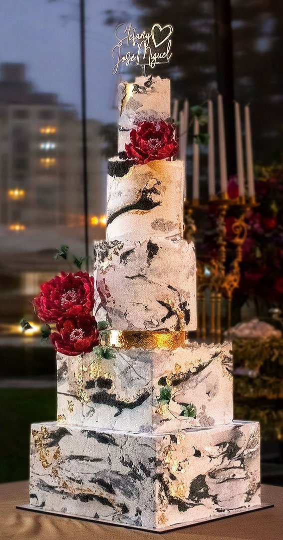40+ stylish Dark & Moody Wedding Cakes : Marble 5 Tiers
