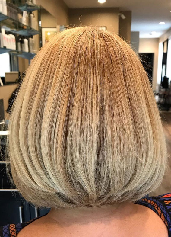 50+ Haircut & Hairstyles for Women Over 50 : Classic Bob Blonde