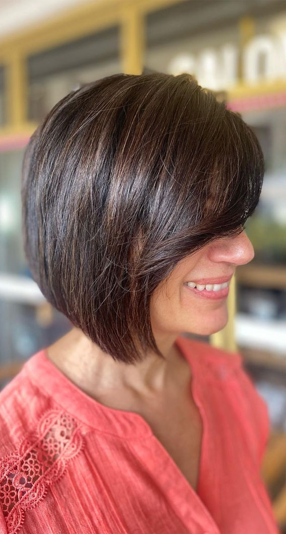 50+ Haircut & Hairstyles for Women Over 50 : Brunette Bob