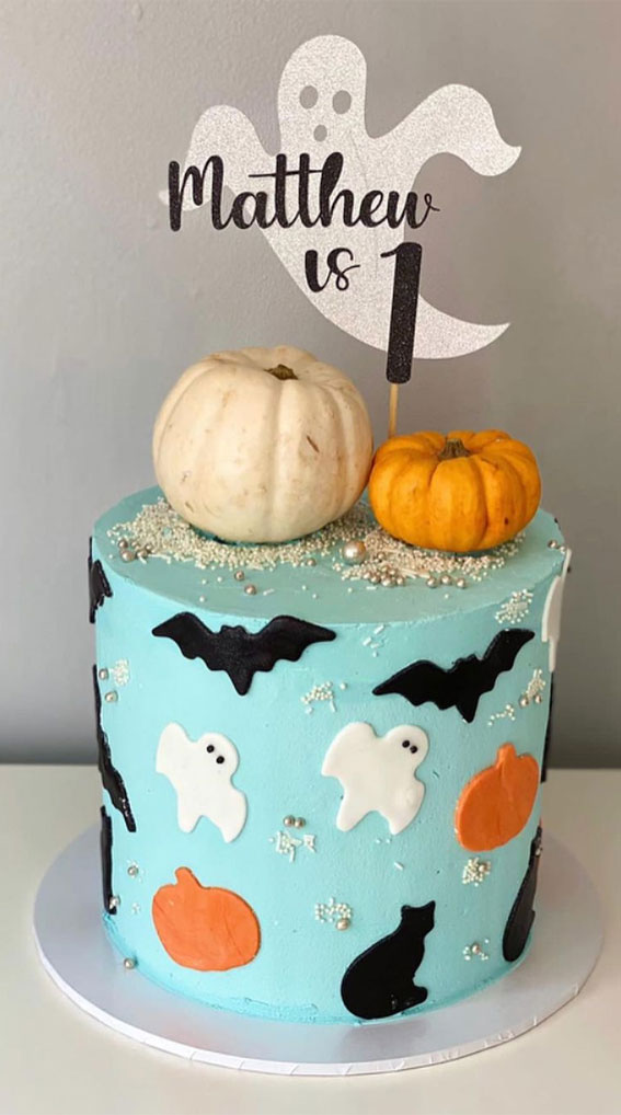 100+ Cute Halloween Cake Ideas Blue Halloween 1st Birthday