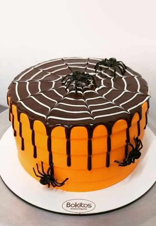 halloween spider birthday cakes