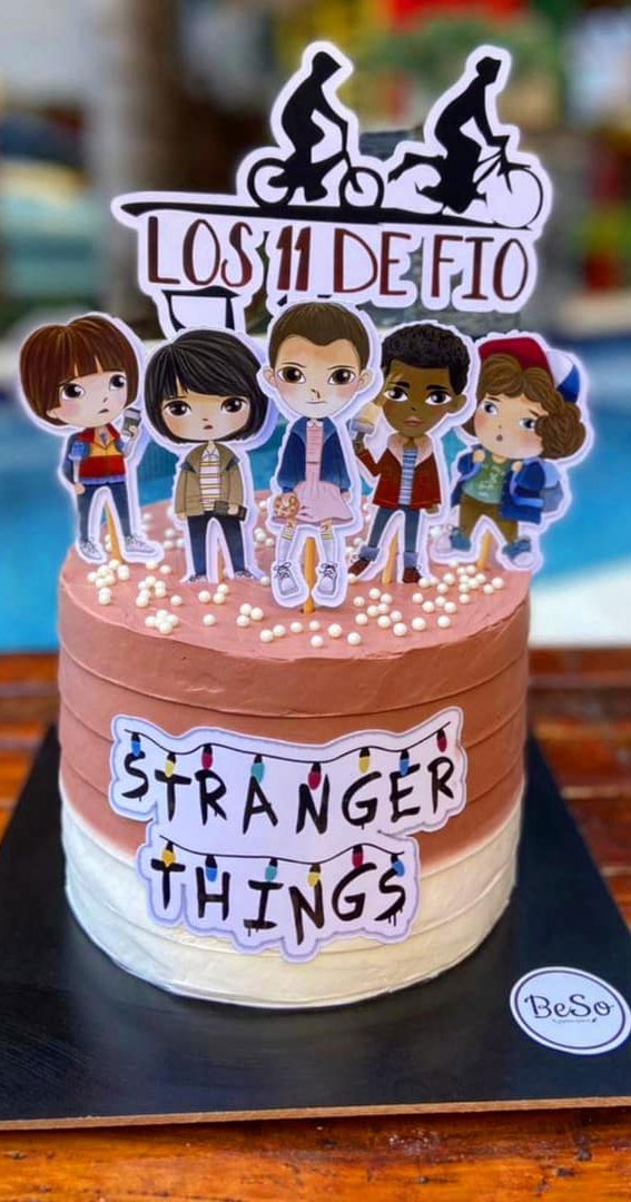 40+ Awesome Stranger Things Cake Ideas : Chocolate & White Cake