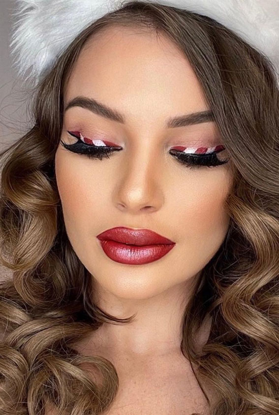 20+ Christmas & Holidays Makeup Ideas Candy Cane Eye Makeup