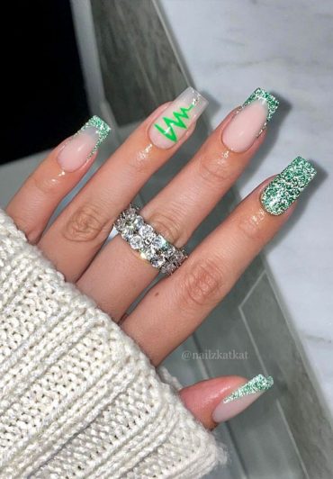 50 Best Holiday Nail Art Ideas And Designs Green Sparkly Nails With