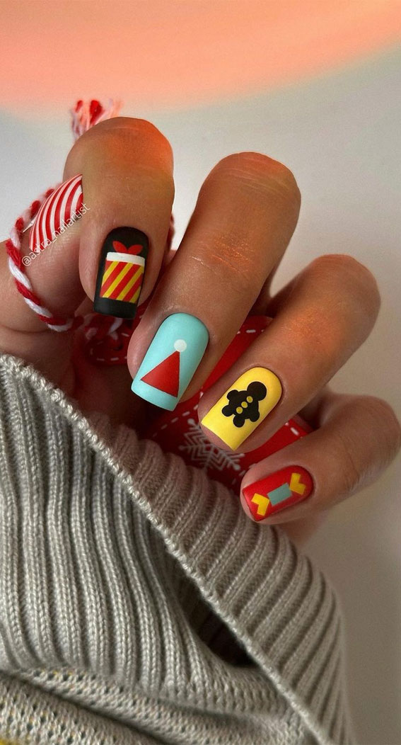 50+ Stylish Festive Nail Designs : Modern Mix n Match Christmas Nails